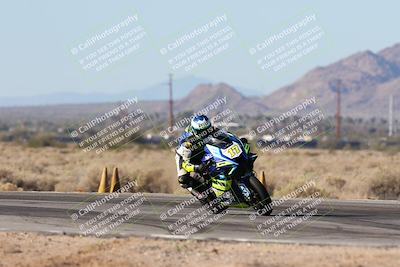 media/Dec-07-2025-CVMA (Sun) [[3e7d2de5dc]]/Race 1-Formula Superbike-Supersport Open (Holeshot)/